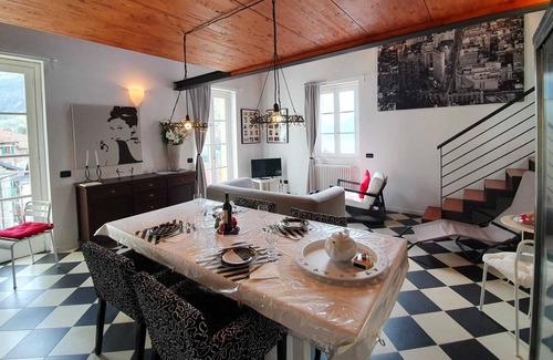 Bellano Apartment | Belvilla by OYO Appartamento Bellano