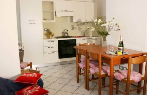 Fogliano Marina Apartment | Belvilla by OYO Bilo B Villa Eleonora