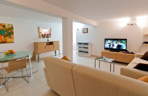 Ingenio Villa | Belvilla by OYO Villa Parralito 6 pax