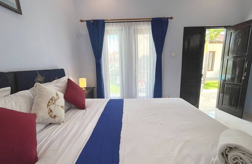 Dyanapura Hotel | Belvilla Pleasant Seaside Lovina Beach