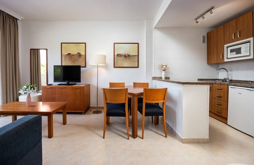 Benalmadena Costa Apartment | Benalbeach Cozy by Alfresco Stays