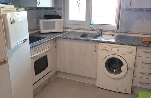 La Capellania Apartment | Benalmadena balcony apartment with sea views