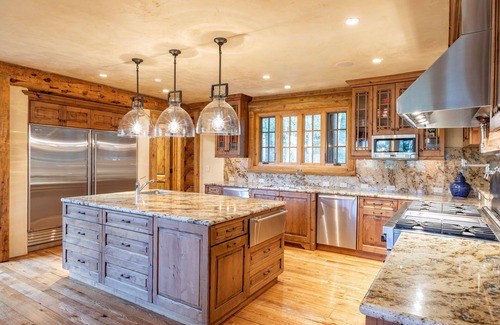 Mountain Village House | Benchmark-Lucky 7s by Curate Telluride-Ski-In/Out,Hot Tub, Firepit, Private Home
