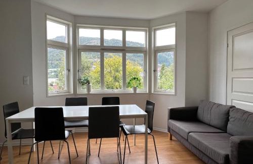 Arstad Apartment | Bendixens vei 57