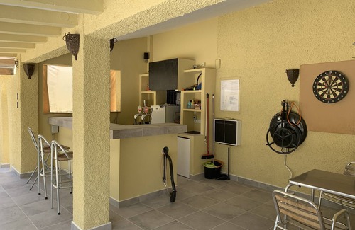 Benidorm Villa | Benidorm. Private villa with pool & air conditioning. Sleeps up to 25.