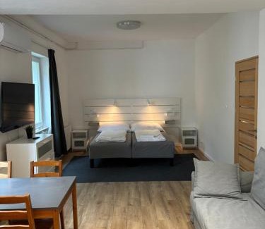 Sasad Apartment | Benjamin Apartman