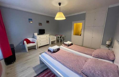 Castle Hill Apartment | Benkoapartments