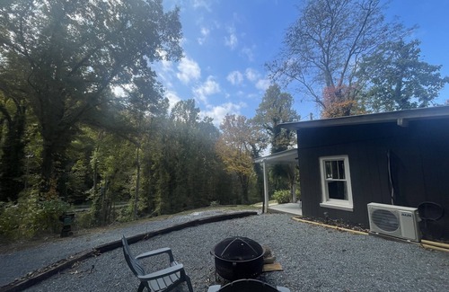 Bryson City Cottage | Bennett's Cottage in the Great Smoky Mountains