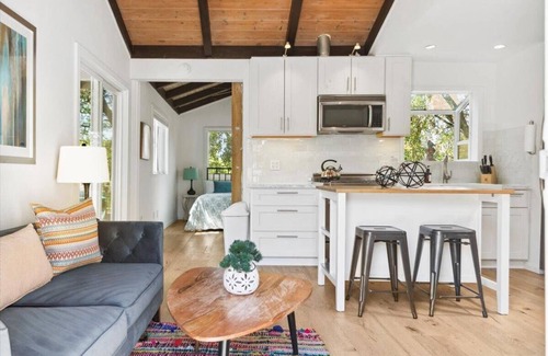 Santa Rosa House | Bennett Valley Eden | A Wine Country Escape