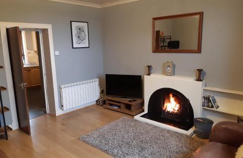 Isle of Lewis House | Benside Cottage