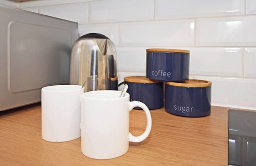 Crewe Apartment | Bentley House - By Sigma Stays