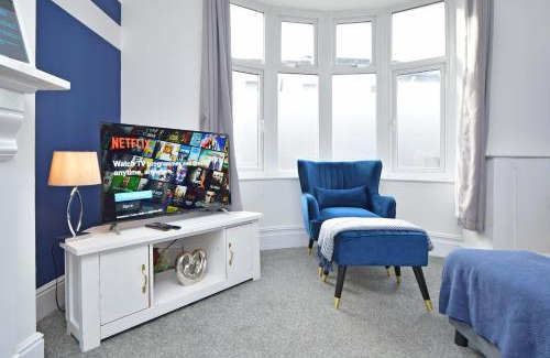 Crewe Apartment | Bentley House - By Sigma Stays