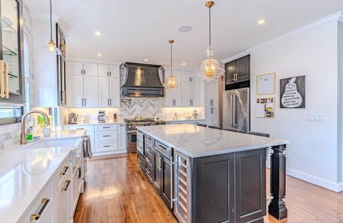 Maywood House | Bergen County | NYC Bus | Malls