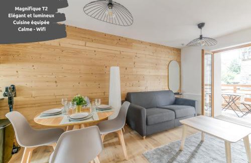 Le Bourg-d'Oisans Apartment | Bergers - Calme - Chaleureux - Wifi - Vue