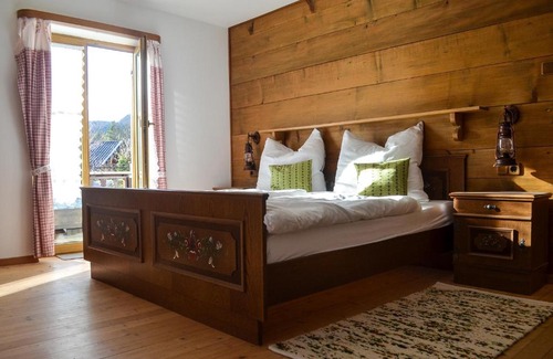 Mittenwald Hotel | Berggasthof Kärntner Alm