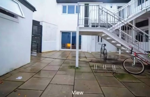South Bermondsey Apartment | Bermondsey 1-bedroom Apartment in London Centralfor Long and Short Stay