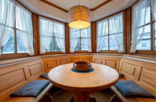 Garmisch-Partenkirchen Apartment | Bernadein