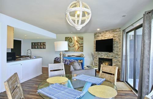 North Shore Condo | Bernard's Landing Bliss! - Breathtaking Views & Modern Updates