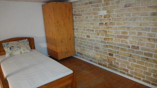 Nepszinhaz negyed Apartment | Berzsenyi Retreat