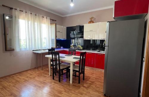 Mbrostar-Urë Apartment | Besa House
