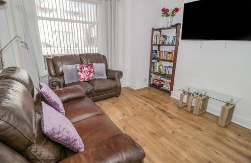 Llandudno Apartment | Beside The Sea - Ar Lan y Mor