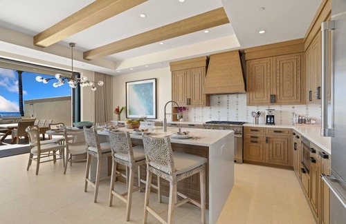 Lihue House | Bespoke Luxury, Resort Club Access, Activity Center