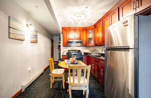 Queens Condo | BEST COZY 1 Bedroom apartment in charming Queens