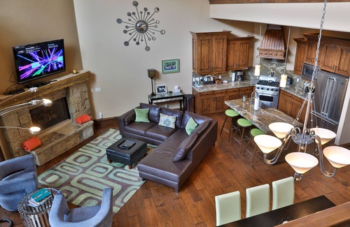 Park City House | Best in class luxury 3BR/4BA Juniper Landing TH-1 block from Frostwood Gondola