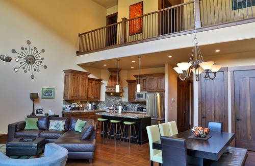 Park City House | Best in class luxury 3BR/4BA Juniper Landing TH-1 block from Frostwood Gondola