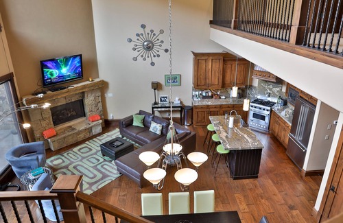 Park City House | Best in class luxury 3BR/4BA Juniper Landing TH-1 block from Frostwood Gondola