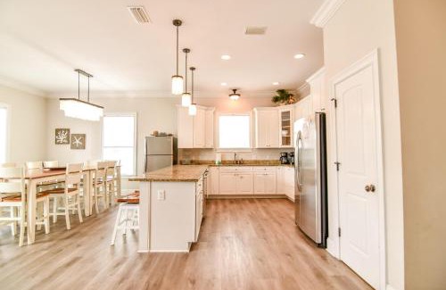Frangista Beach House | Best Kept Sea-Cret