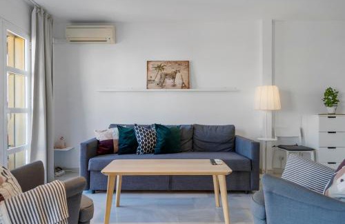 Fuengirola City Centre Apartment | Best location apartment by Costarentals - Ref 28