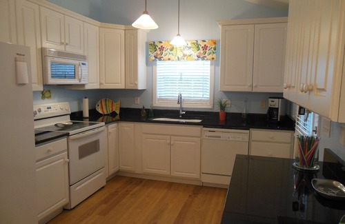 Tranquil Harbour House | Best Location on the Island
