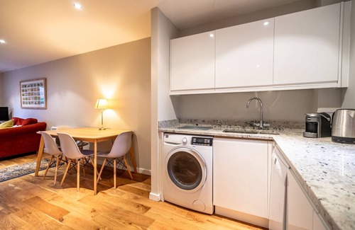 York Apartment | Best location: quiet luxury apartment by York Minster. Free parking!