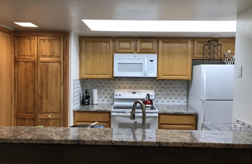 Frisco Condo | Best Mtn/Lake Views in Frisco! 2 bedrooms + loft. Sleeps 8, Close to Main St.