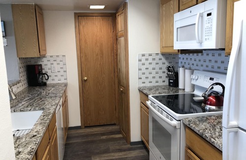 Frisco Condo | Best Mtn/Lake Views in Frisco! 2 bedrooms + loft. Sleeps 8, Close to Main St.