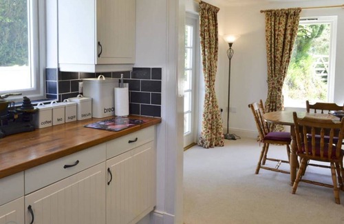 Chacewater Cottage | Best of Both Worlds - In the countryside, but 5 miles from the sea or the city.
