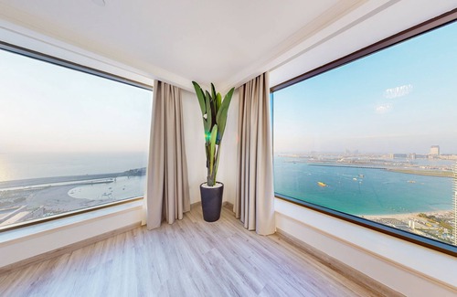 Dubai Marina Apartment | Best Penthouse in Dubai with private pool in the center of the city!
