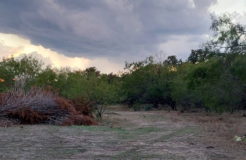 Marble Falls RV Rental | Best Place to watch the Eclipse. Primitive camping.
