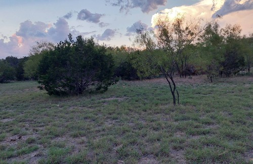 Marble Falls RV Rental | Best Place to watch the Eclipse. Primitive camping.