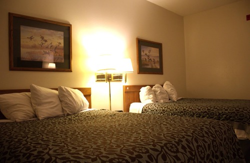 Manchester Hotel | Best Rest Inn & Suites