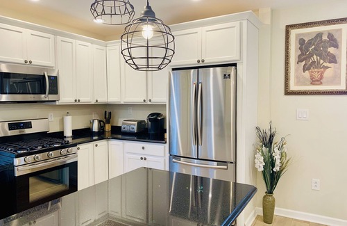 Mount Washington Condo | Best skyline View Of Pittsburgh