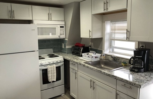 Brigantine Condo | BEST VALUE IN BRIGANTINE! WE PAY BEACH FEES! NEAR CASINOS/EATERIES. DOGS WELCOME