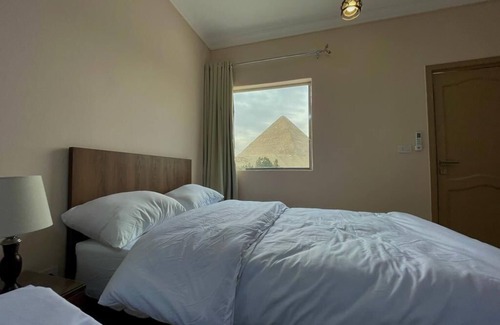 Giza Hotel | Best view directly to the great pyramids and golf garden