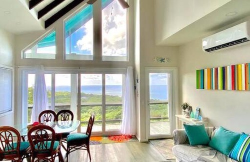 Antoneys Cay House | Best view in West Bay, Roatan!