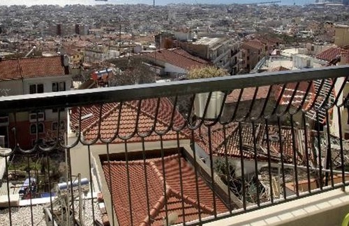 Ano Poli Apartment | Best View of Thessaloniki Town!