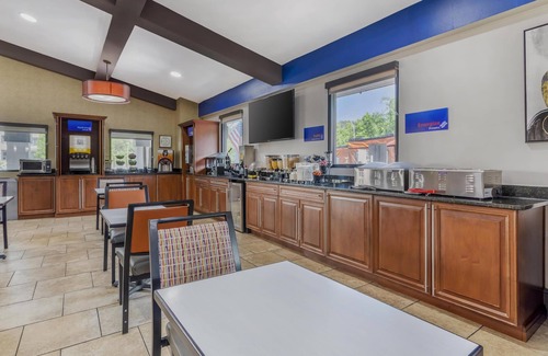 Asheville Hotel | Best Western Asheville Blue Ridge Parkway