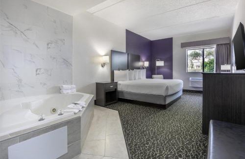 Bolingbrook Hotel | Best Western Bolingbrook Hotel