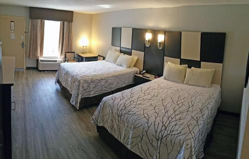 Townsend Hotel | Best Western Cades Cove Inn