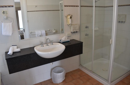 Kelso Hotel | Best Western Coachman's Inn Motel